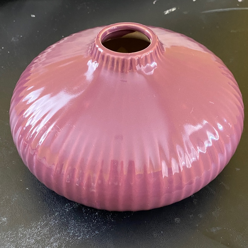 Target Pink Ribbed Vase - Picture 2 of 3